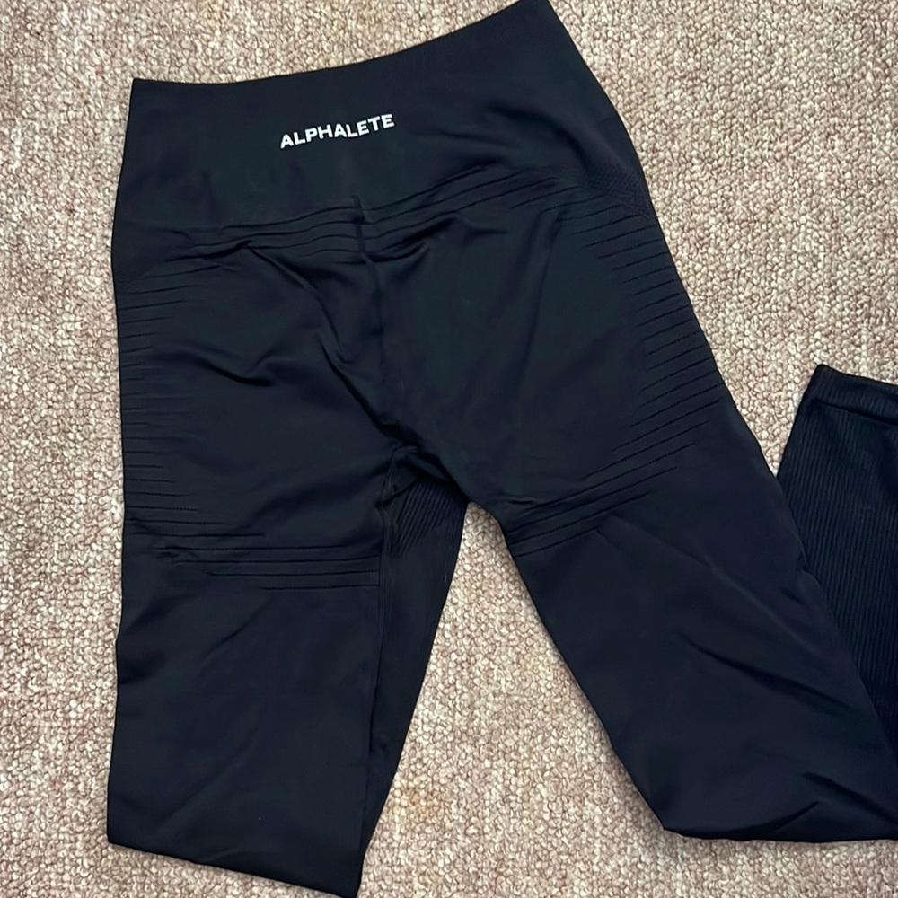 Alphalete Leggings